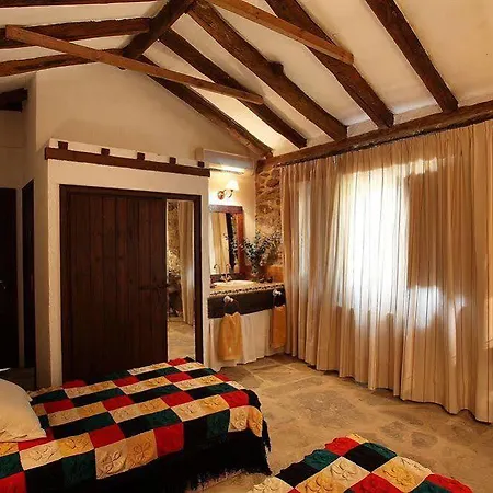 Pensión El Añadío 3*